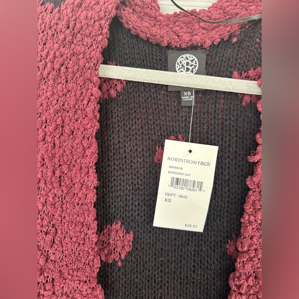 Bobeau $27 Popcorn Maroon Black Polka Dot Cardigan - Picture 5 of 6
